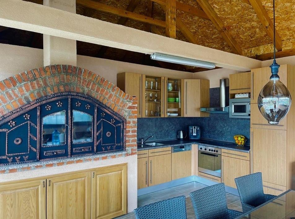 Crystal Racic Villa Bihac Bagian luar foto