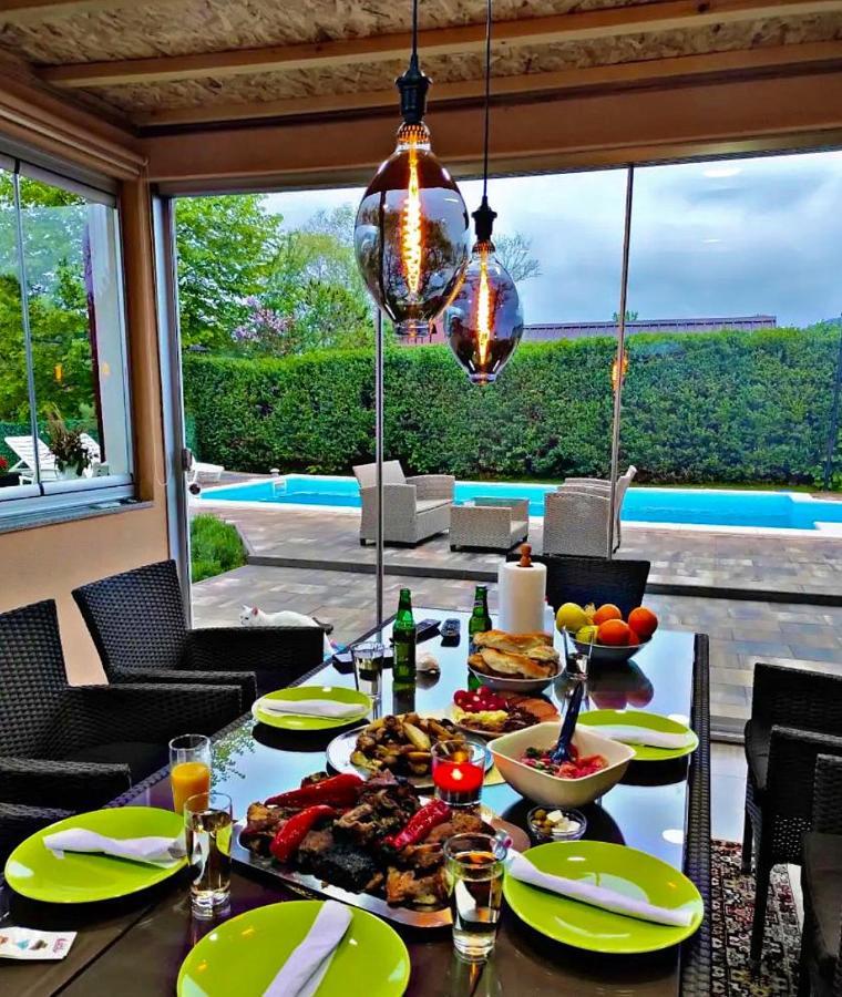 Crystal Racic Villa Bihac Bagian luar foto